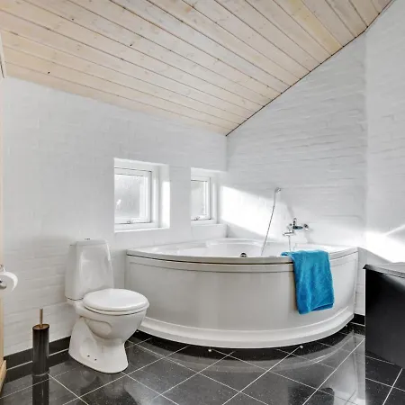 Holiday home Dagna - 200m From The Sea In Sealand By Interhome *
