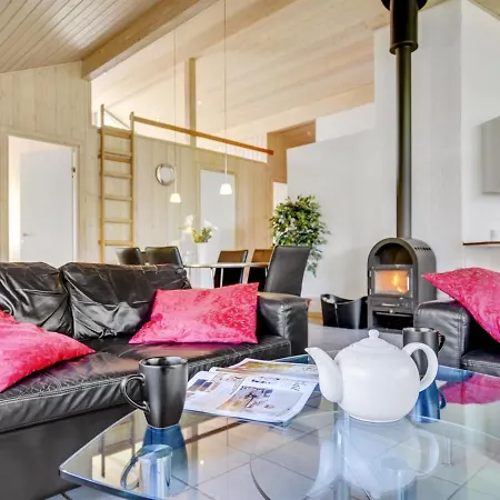 Holiday home Dagna - 200m From The Sea In Sealand By Interhome